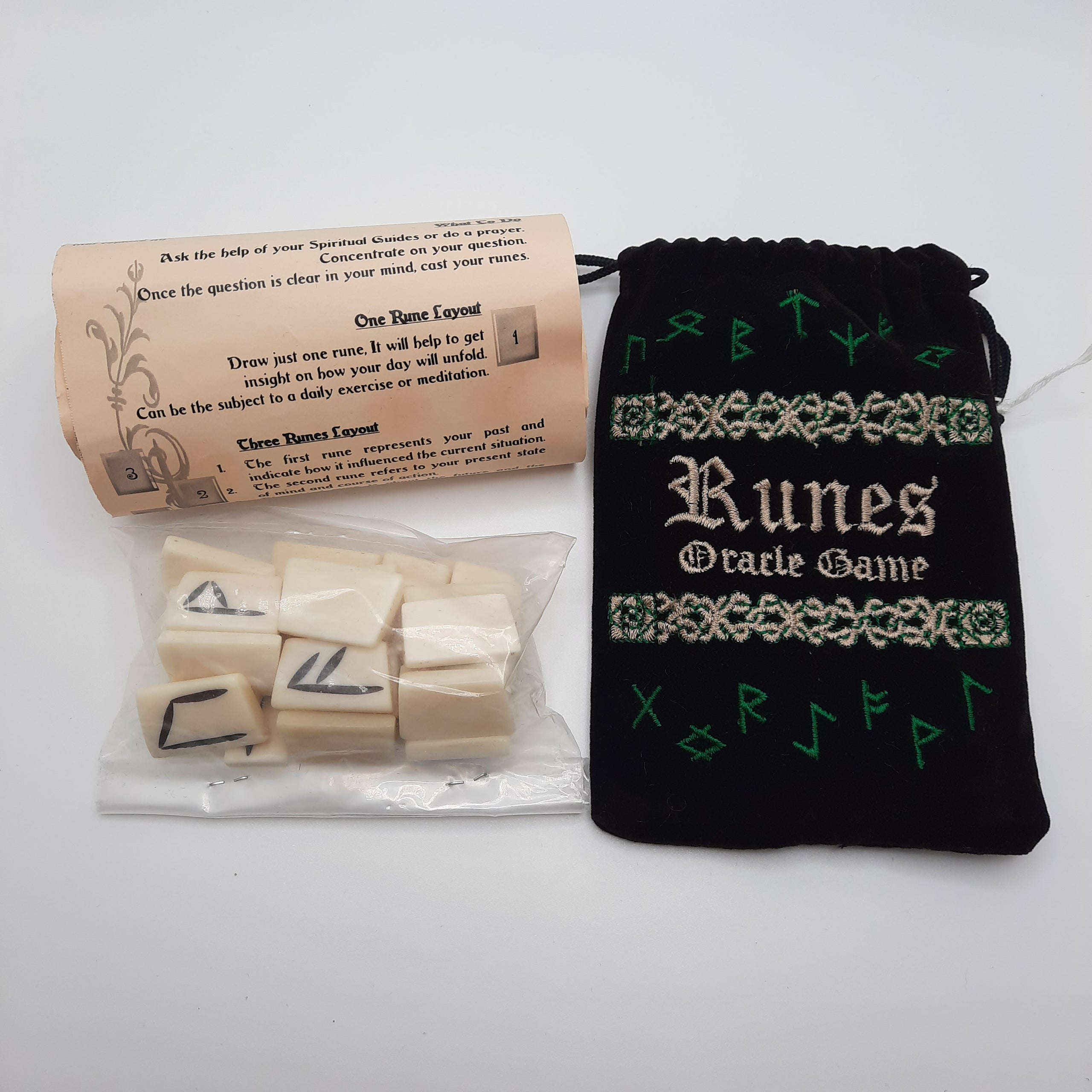 Casting retailer Runes (Bone)